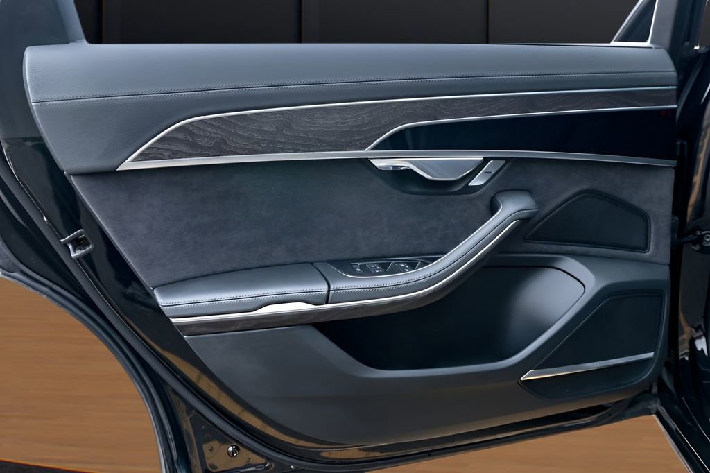 Used 2023 Audi A8 L 3.0T w/ Comfort Plus Package image 22