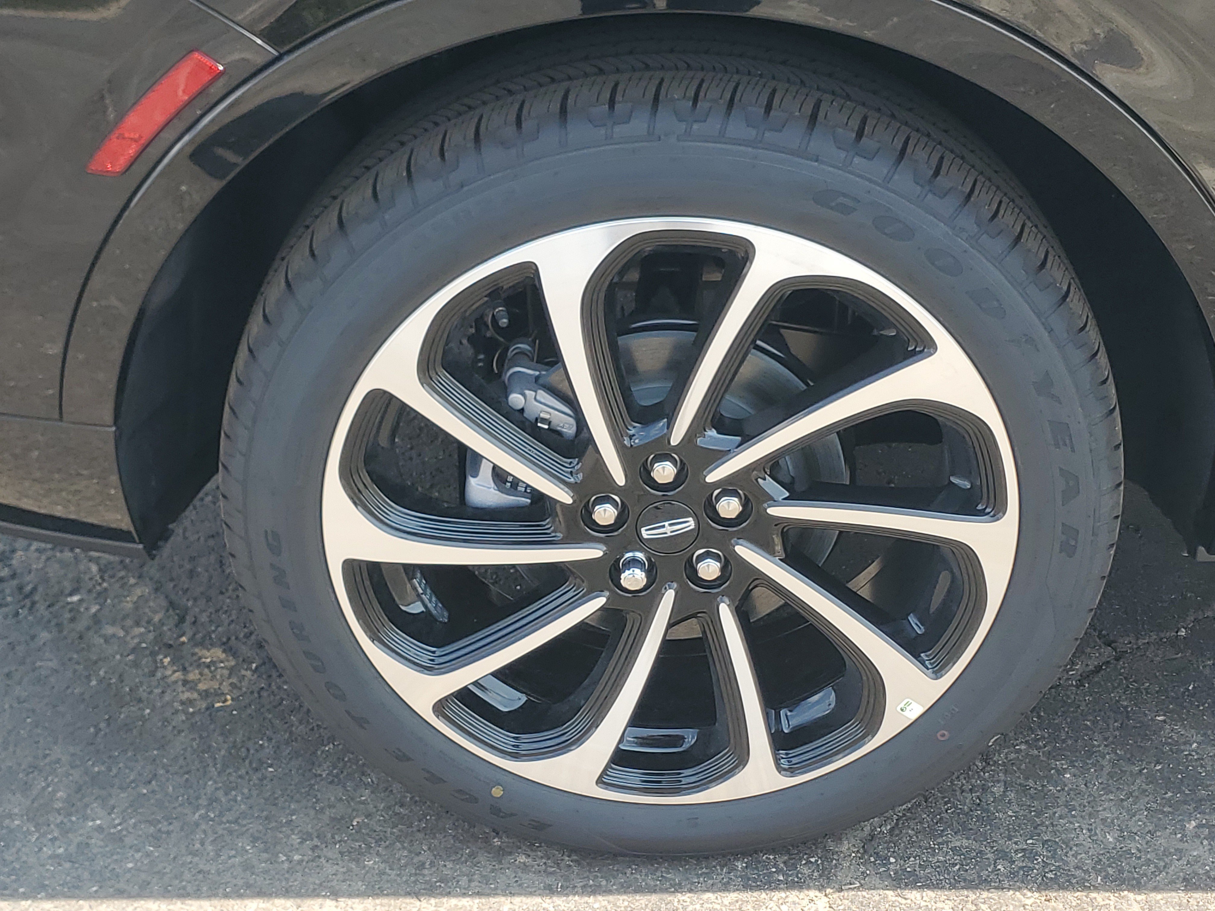 New 2026 Lincoln Nautilus Black Label AWD/4WD image 5