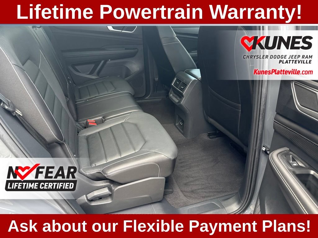 Used 2024 Volkswagen Atlas Cross Sport SEL AWD/4WD image 24