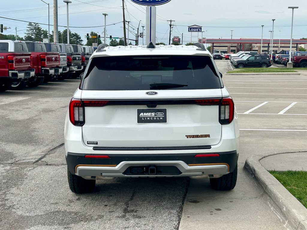 Used 2026 Ford Explorer Tremor w/ Tremor Convenience Package AWD/4WD image 5