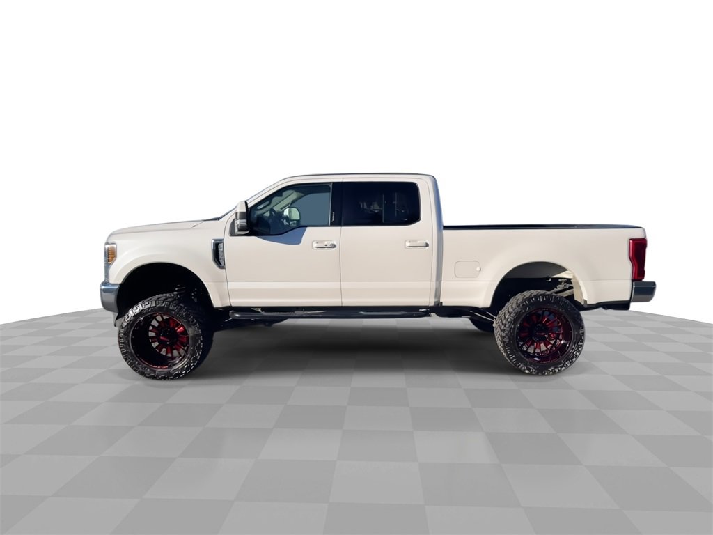 Used 2018 Ford F350 Lariat w/ Lariat Ultimate Package image 4