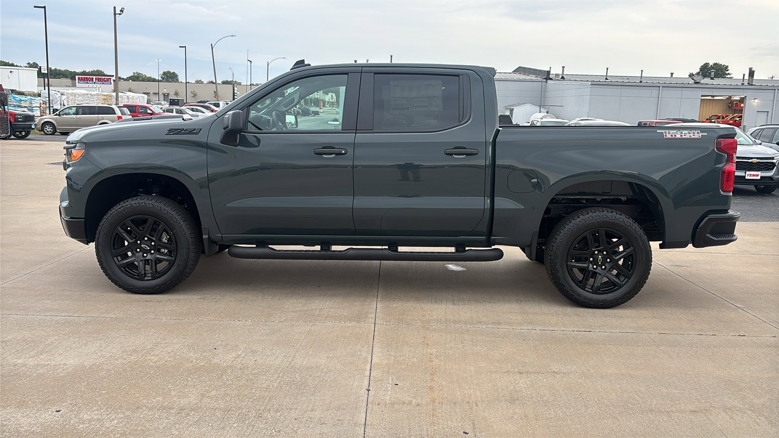 New 2026 Chevrolet Silverado 1500 Custom Trail Boss w/ Turbomax Blackout Package image 6