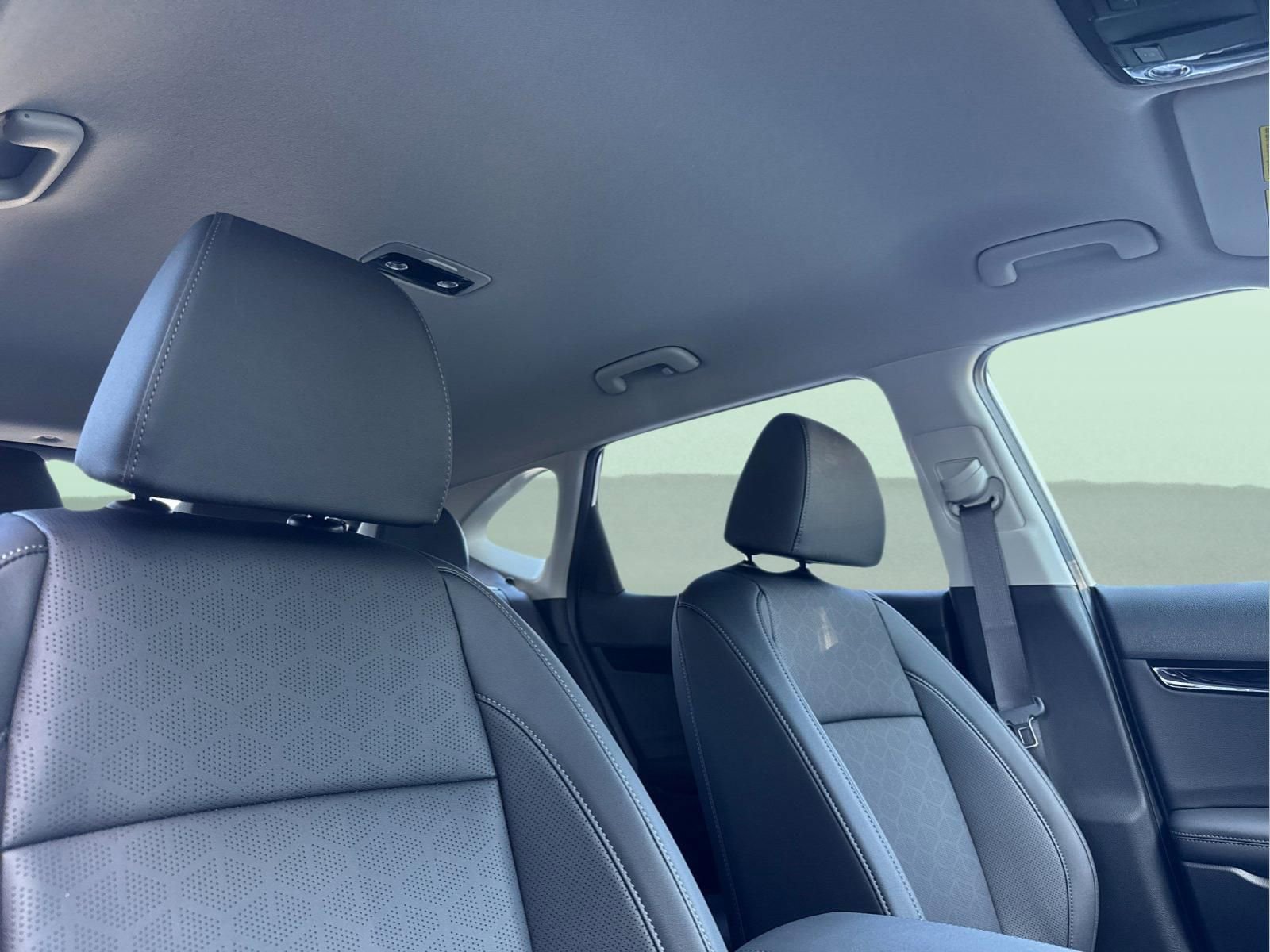 New 2026 Kia Seltos SX image 16