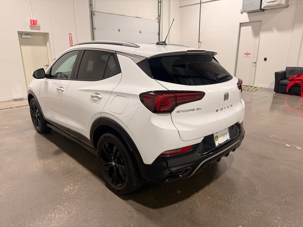 Used 2024 Buick Encore GX Sport Touring image 7