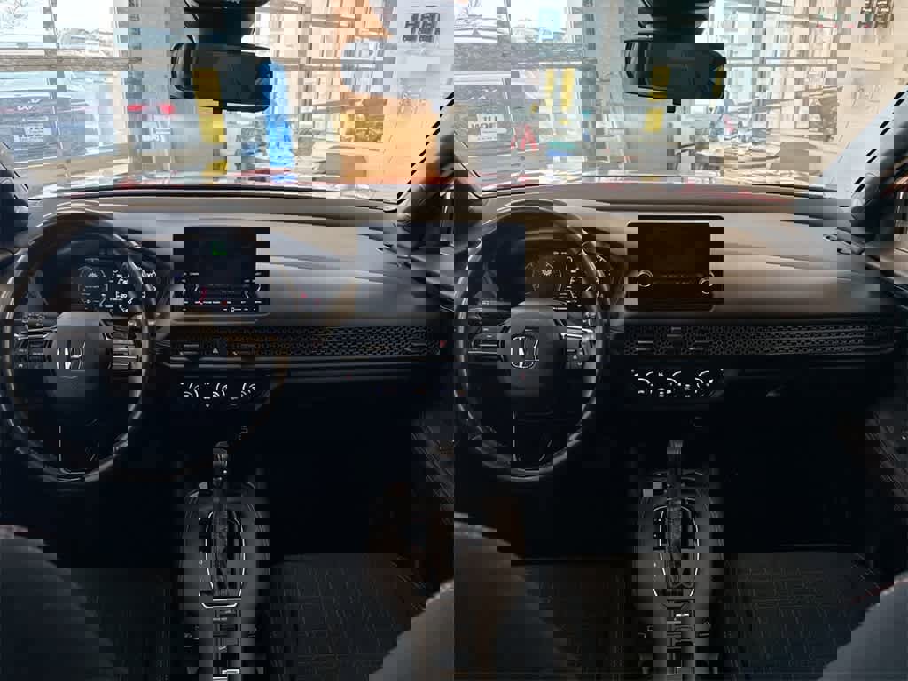 Used 2023 Honda HR-V Sport image 16