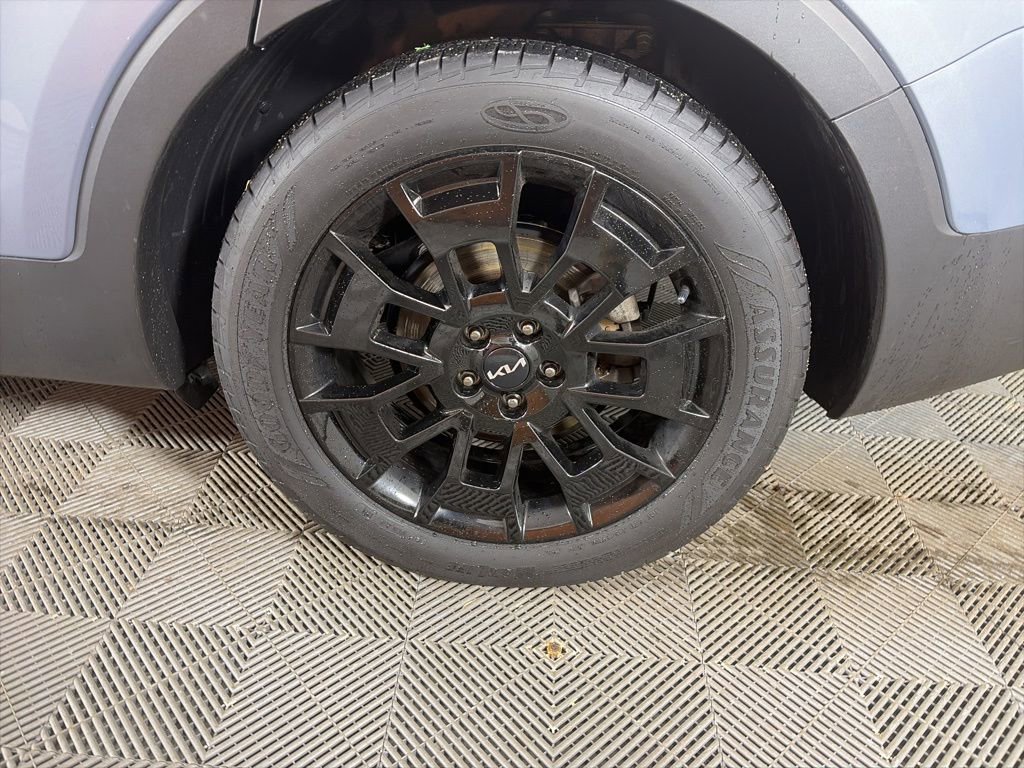 Used 2022 Kia Telluride SX w/ SX Prestige Package image 24