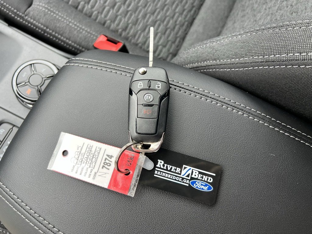 New 2025 Ford Ranger XLT w/ Equipment Group 301A High image 44