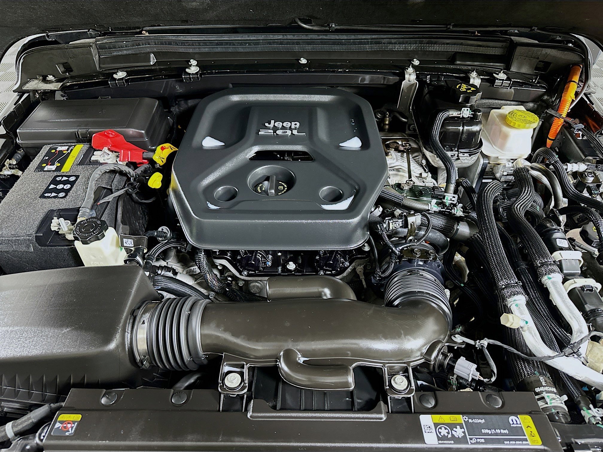 Used 2021 Jeep Wrangler Sahara w/ Cold Weather Group image 31