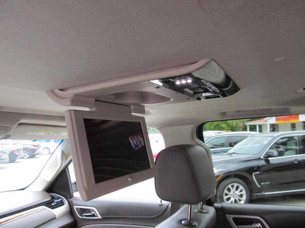 Used 2015 GMC Yukon XL Denali w/ Open Road Package image 32