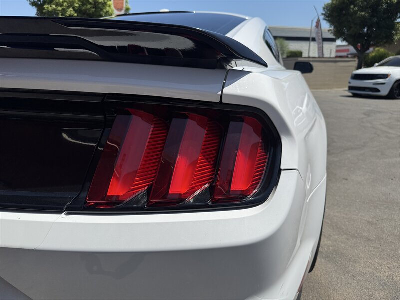 Used 2017 Ford Mustang Shelby GT350 w/ Electronics Package RWD image 15