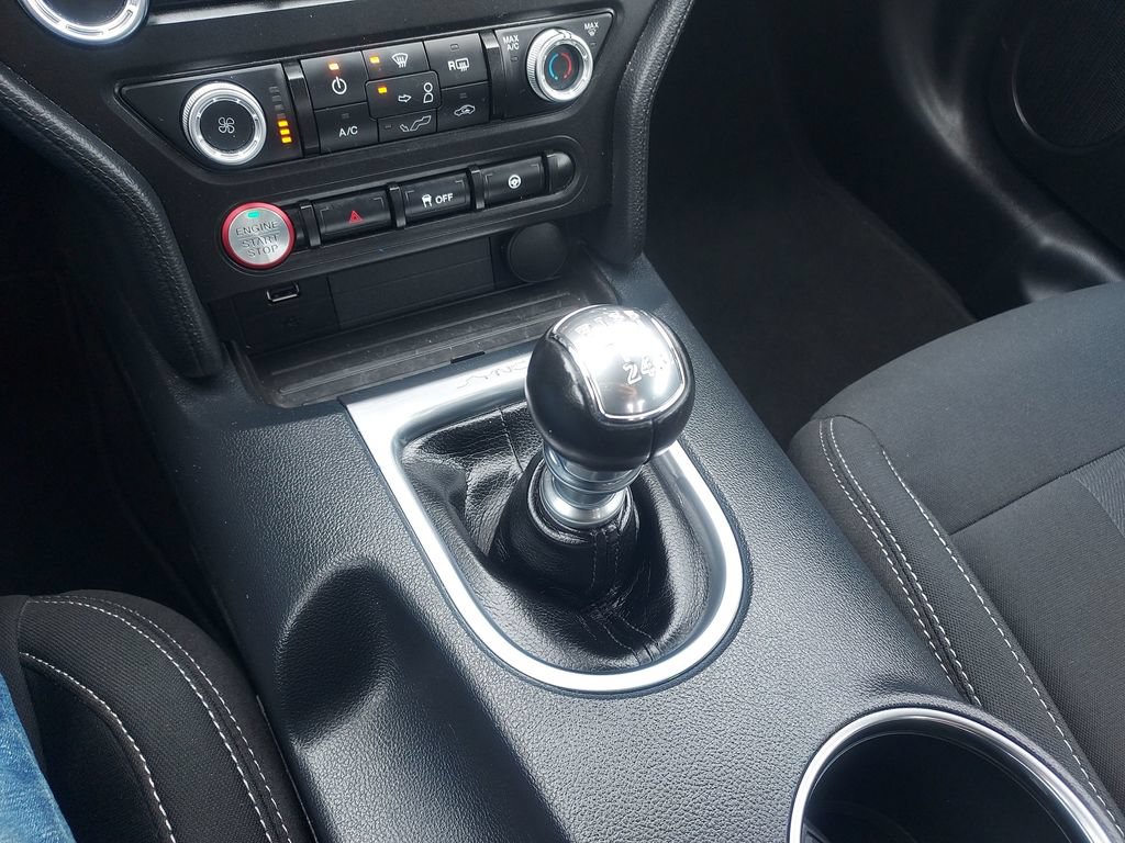 Used 2021 Ford Mustang GT RWD image 15