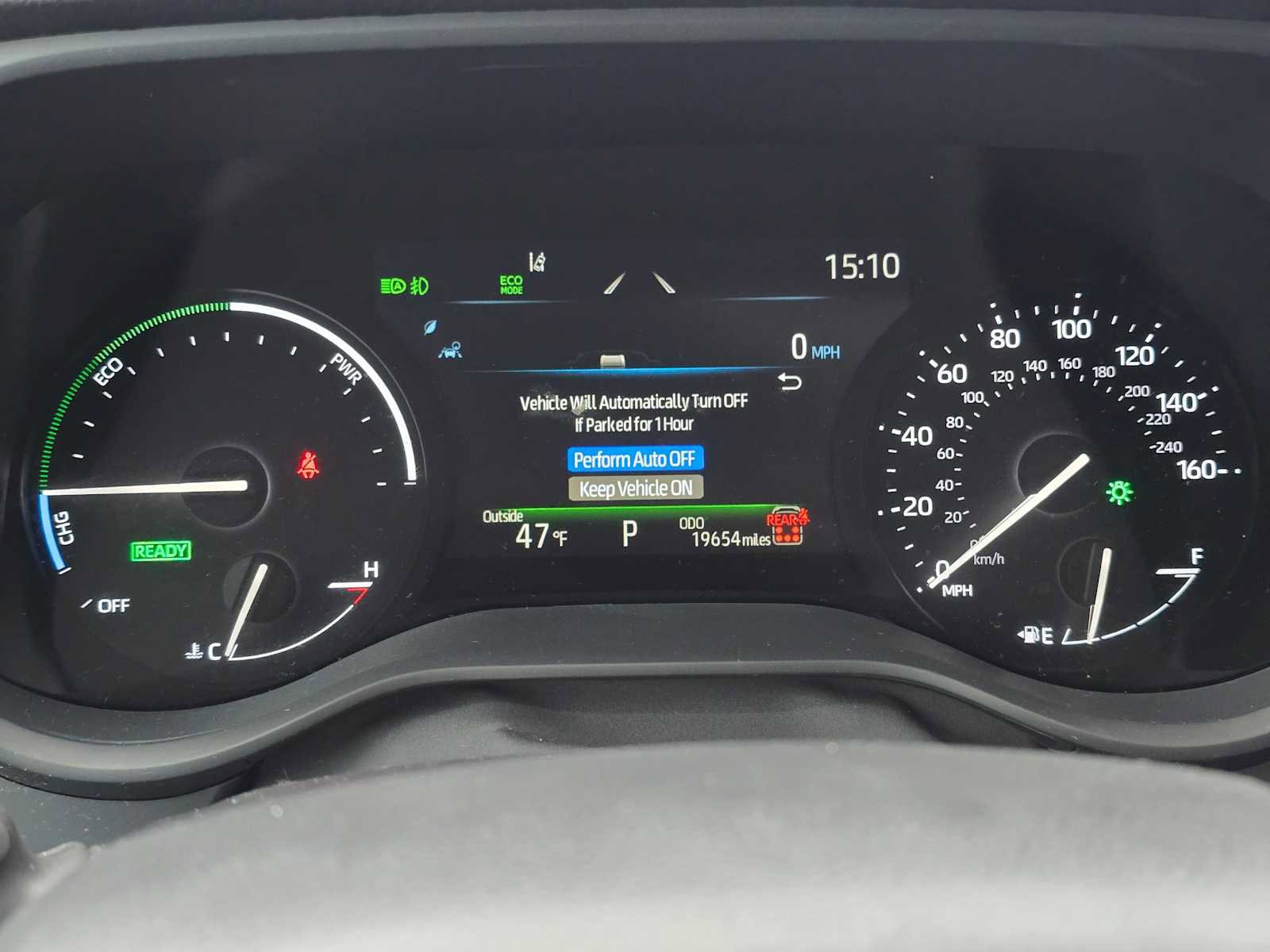 Used 2025 Toyota Sienna XLE image 28