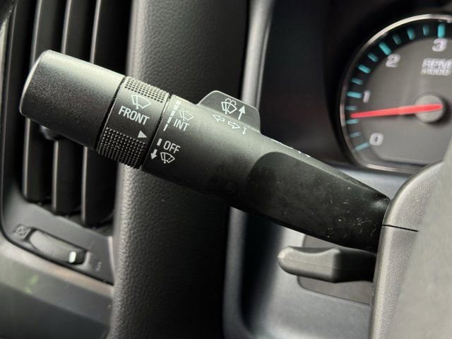 Used 2018 Chevrolet Silverado 1500 LT w/ Texas Edition RWD image 20