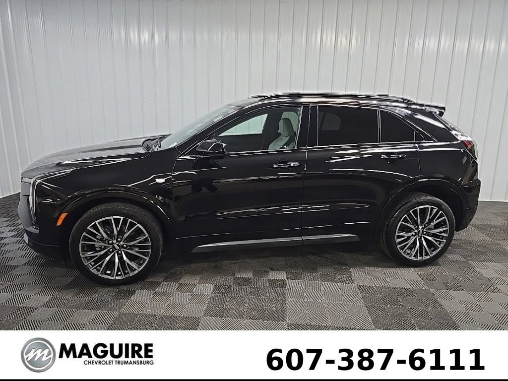 Used 2024 Cadillac XT4 Sport AWD/4WD image 5