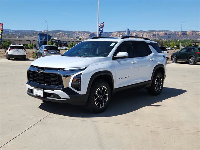New 2026 Chevrolet Equinox ACTIV AWD/4WD image 2