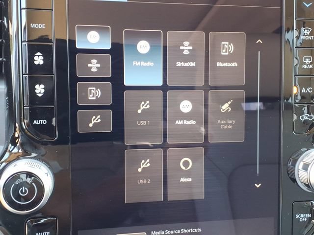 New 2026 RAM 1500 Laramie AWD/4WD image 7