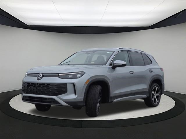 New 2026 Volkswagen Tiguan SE image 3