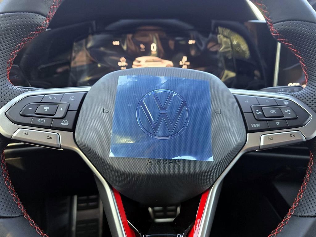 New 2026 Volkswagen GTI SE FWD image 10