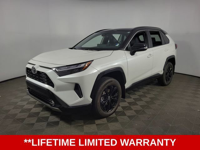 Used 2025 Toyota RAV4 XSE image 3