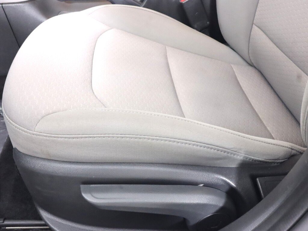 Used 2019 Hyundai Elantra SEL FWD image 29