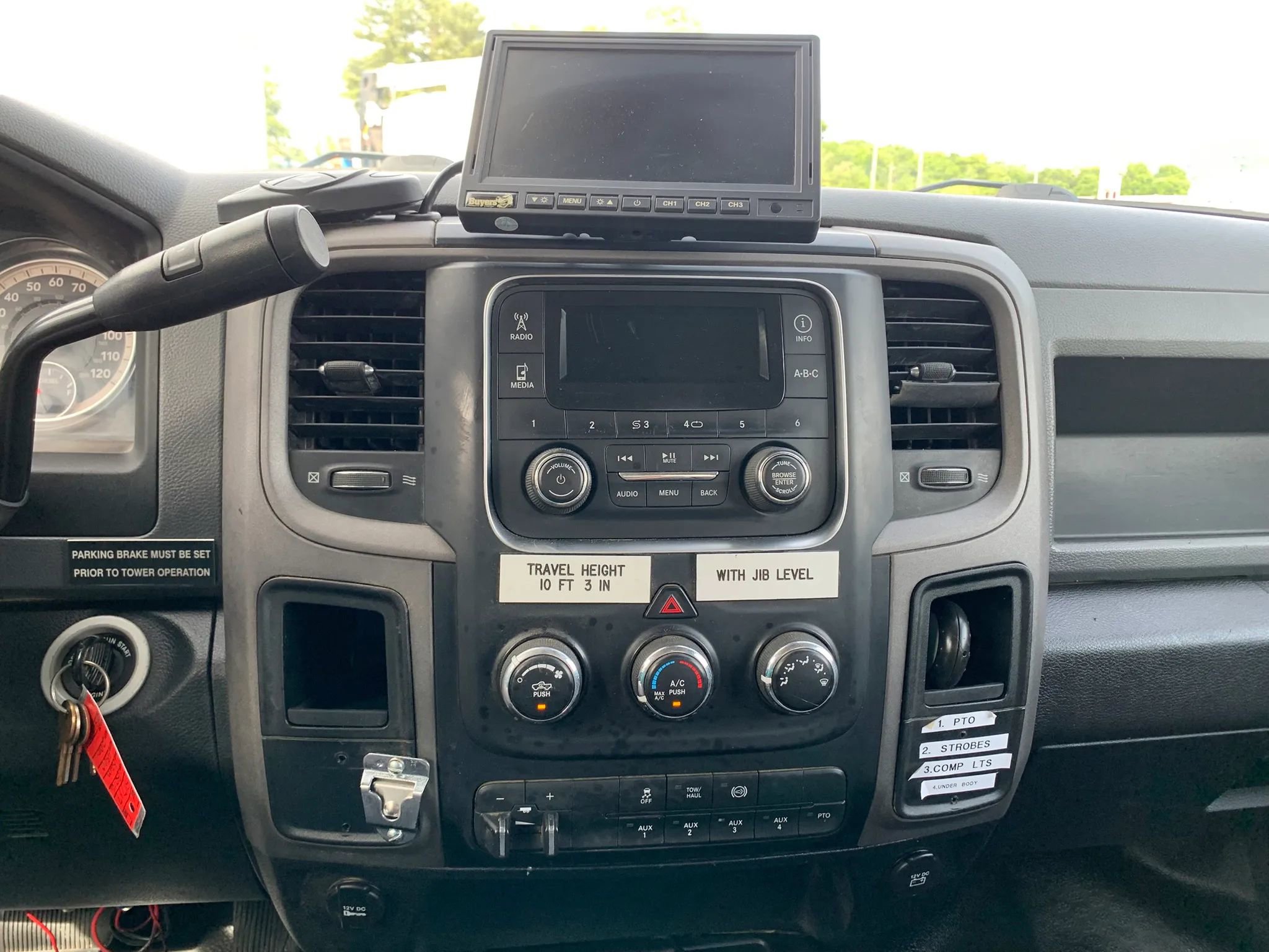 Used 2016 RAM 5500 Tradesman AWD/4WD image 13