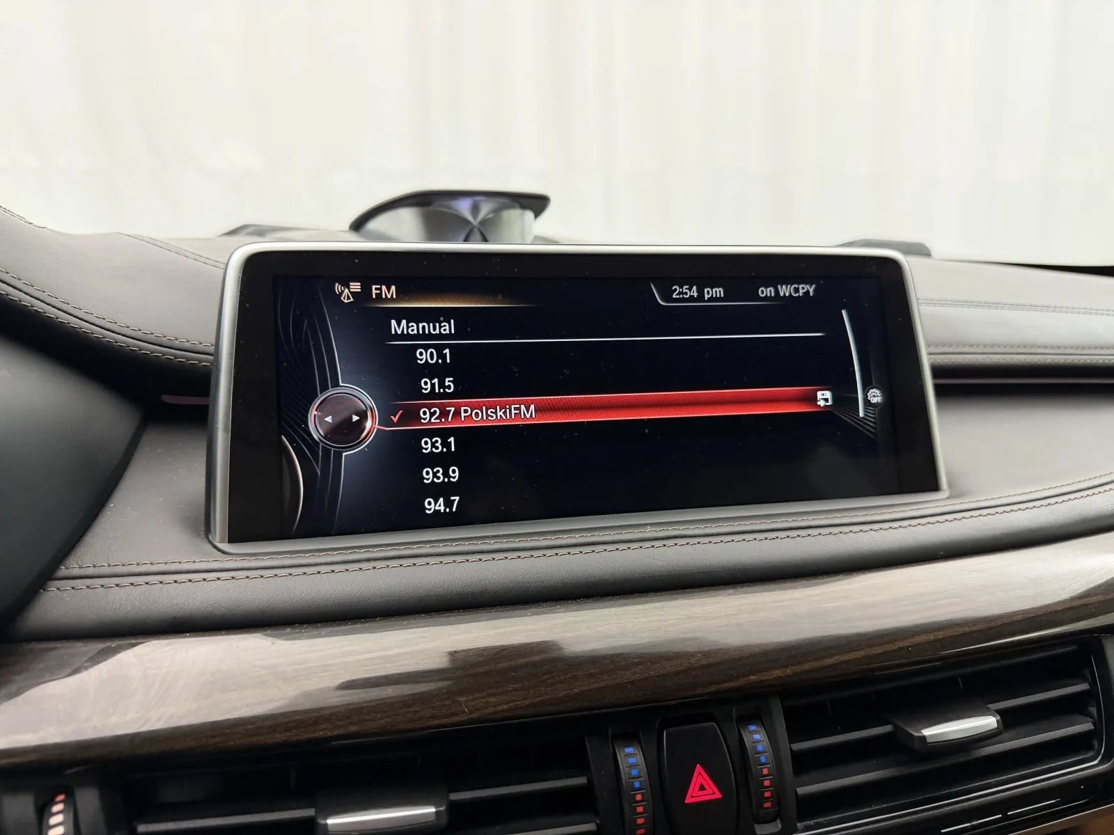 Used 2015 BMW X6 xDrive50i AWD/4WD image 24