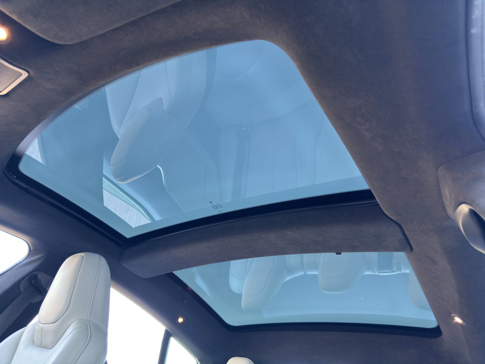 Used 2016 Tesla Model S 90D image 11