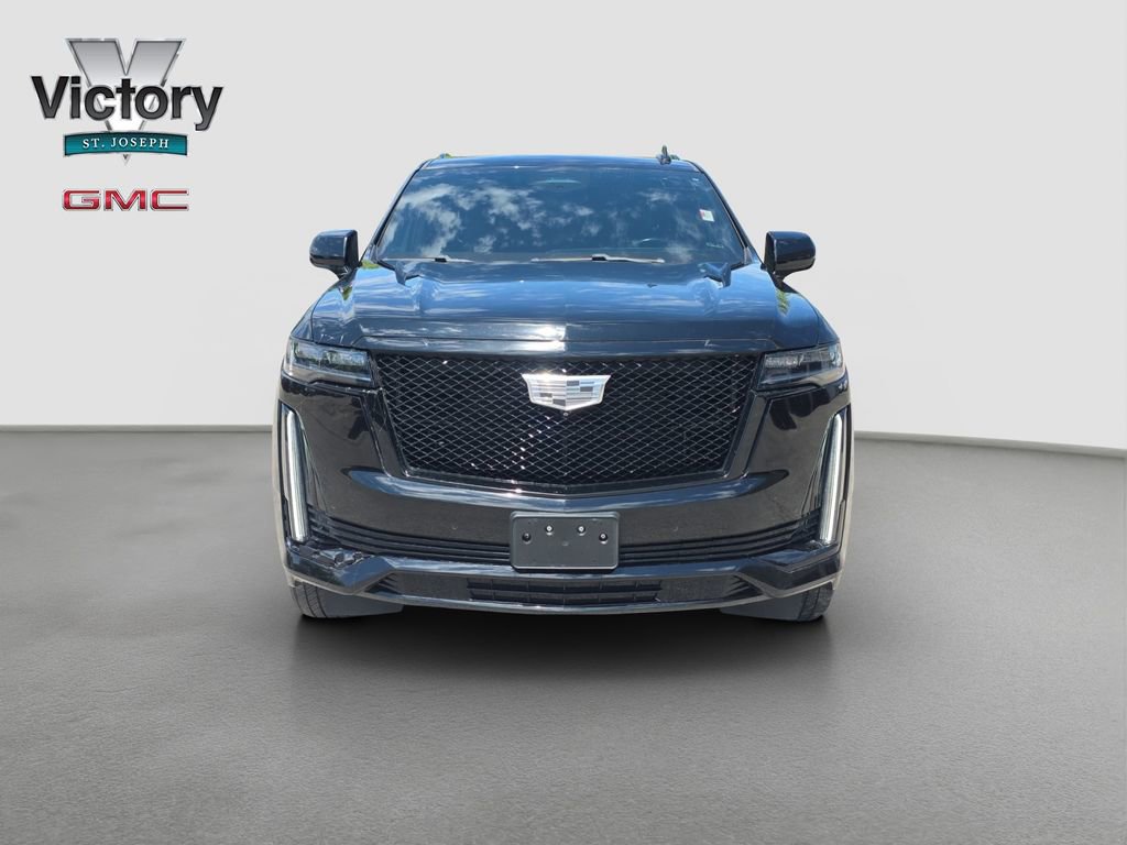Used 2022 Cadillac Escalade Sport w/ Touring Package AWD/4WD image 2