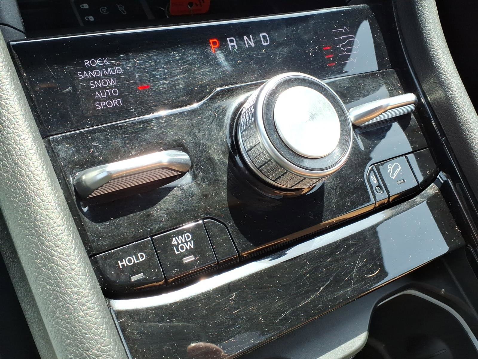 Certified 2024 Jeep Grand Cherokee L Summit AWD/4WD image 13