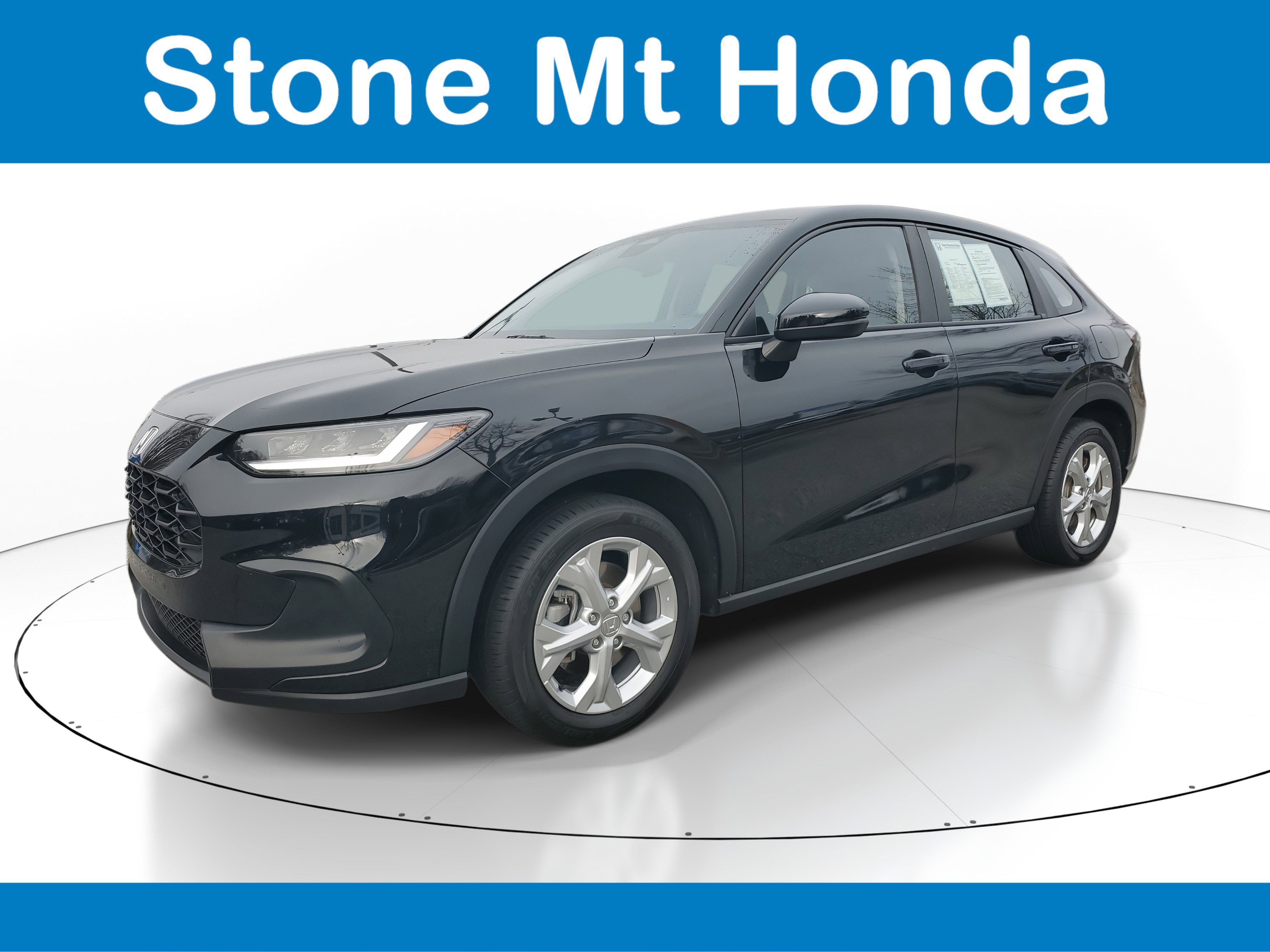 Used 2023 Honda HR-V LX image 3