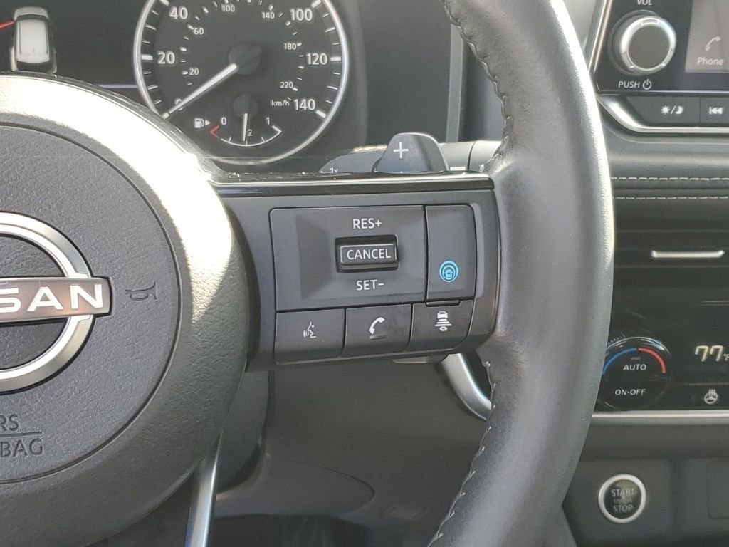 Used 2022 Nissan Rogue SV w/ SV Premium Package image 15