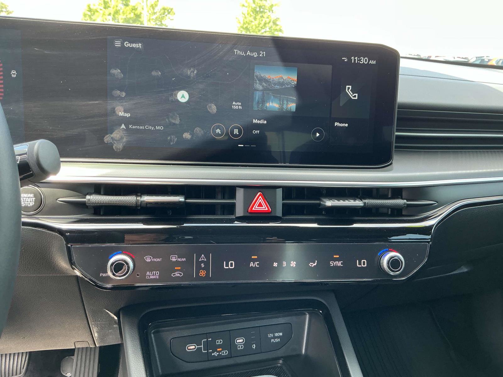 Used 2025 Kia K5 GT-Line w/ GT-Line Premium Package image 23