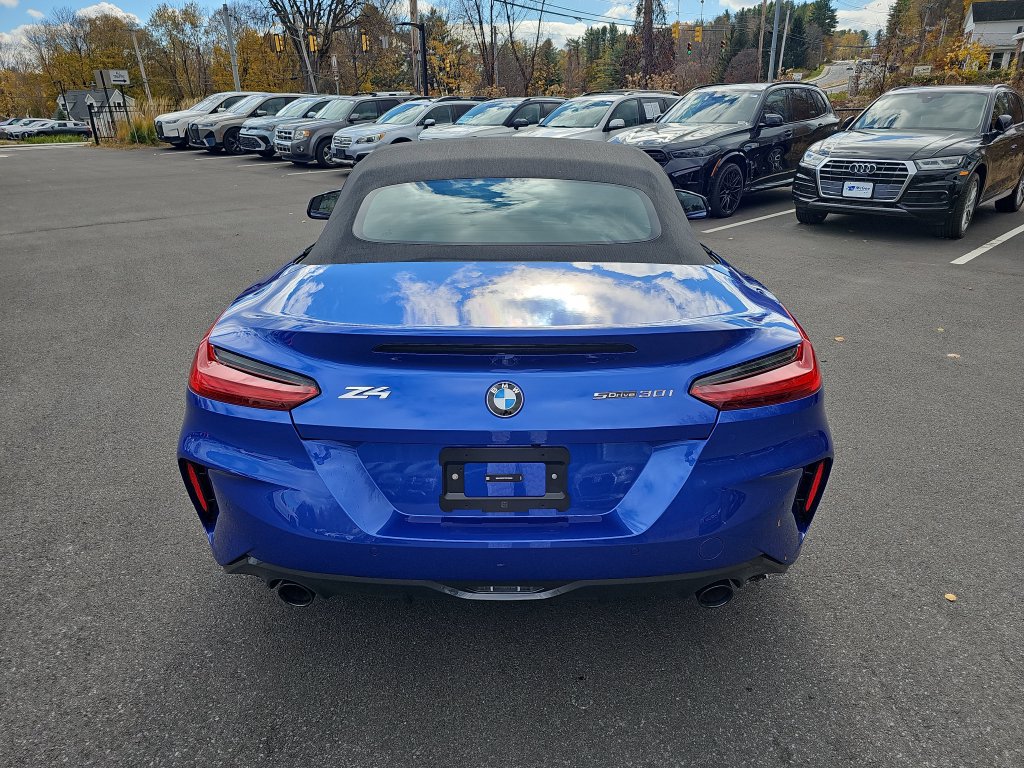 Certified 2026 BMW Z4 sDrive30i w/ Premium Package RWD image 5