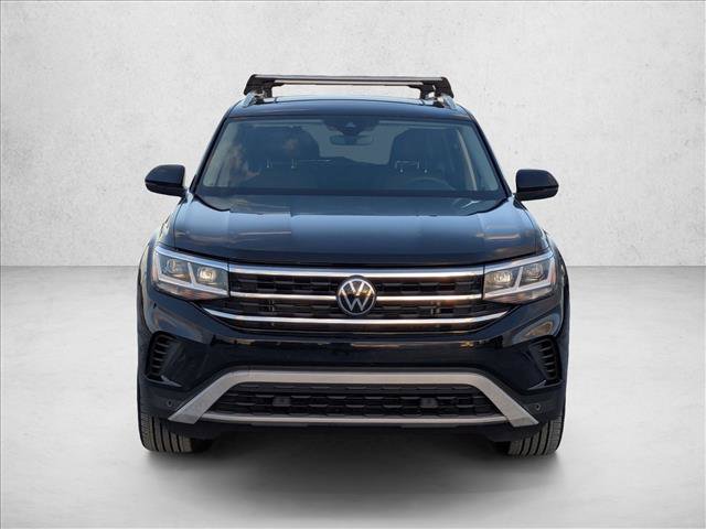 Used 2023 Volkswagen Atlas SEL AWD/4WD image 2
