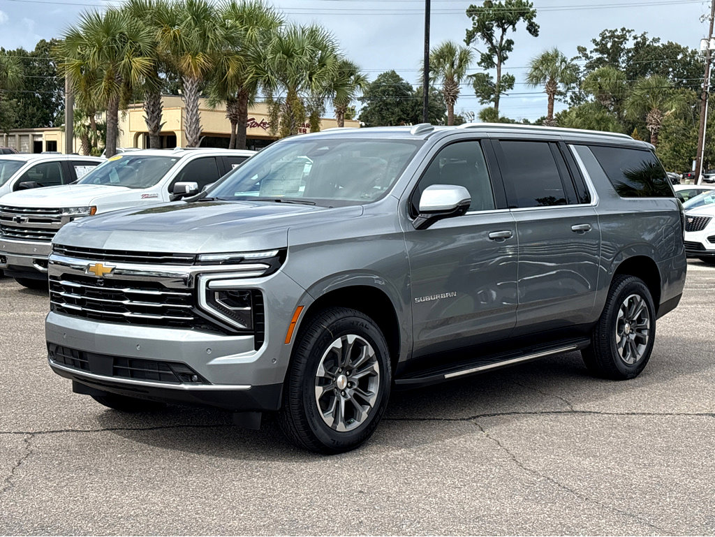 New 2026 Chevrolet Suburban LT w/ Comfort Package image 3