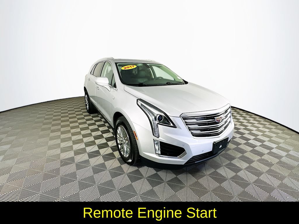 Used 2017 Cadillac XT5 Luxury FWD image 3