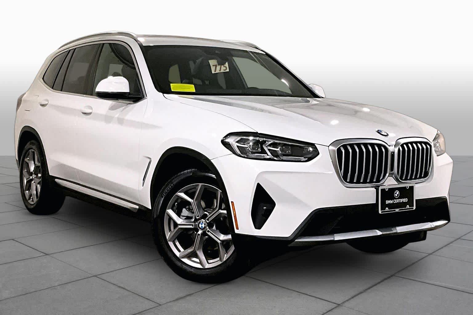 Used 2024 BMW X3 xDrive30i w/ Premium Package AWD/4WD image 2