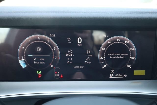 New 2026 Volkswagen Tiguan SE R-Line image 13