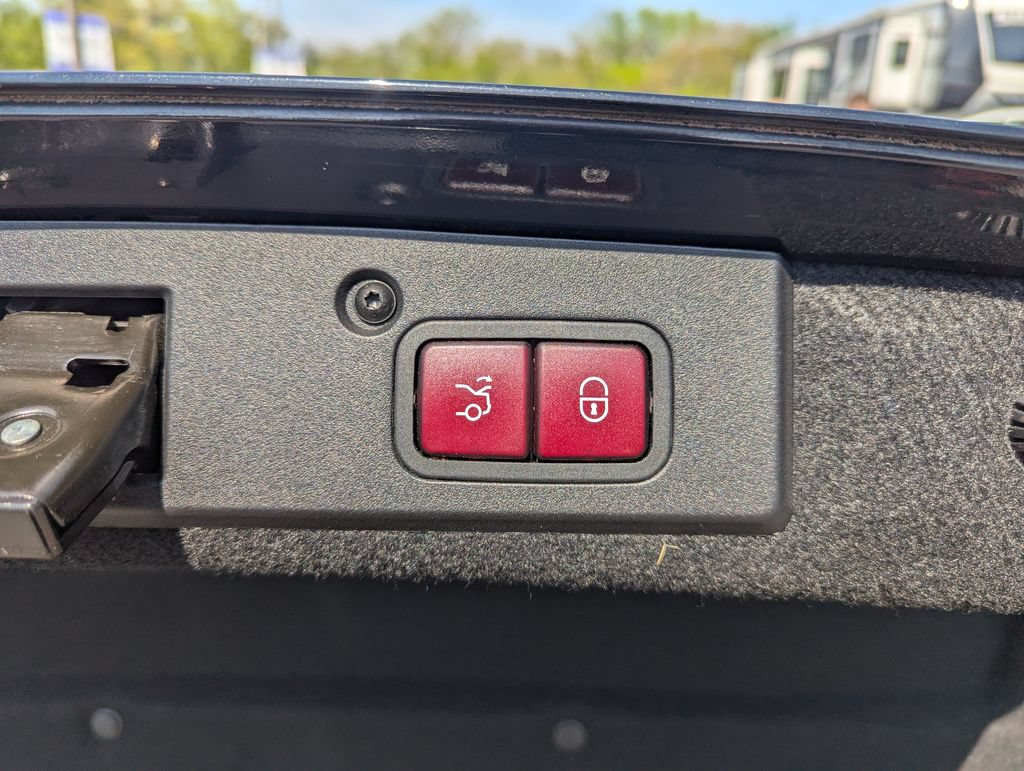 Used 2007 Mercedes-Benz CLK 63 AMG Cabriolet image 40