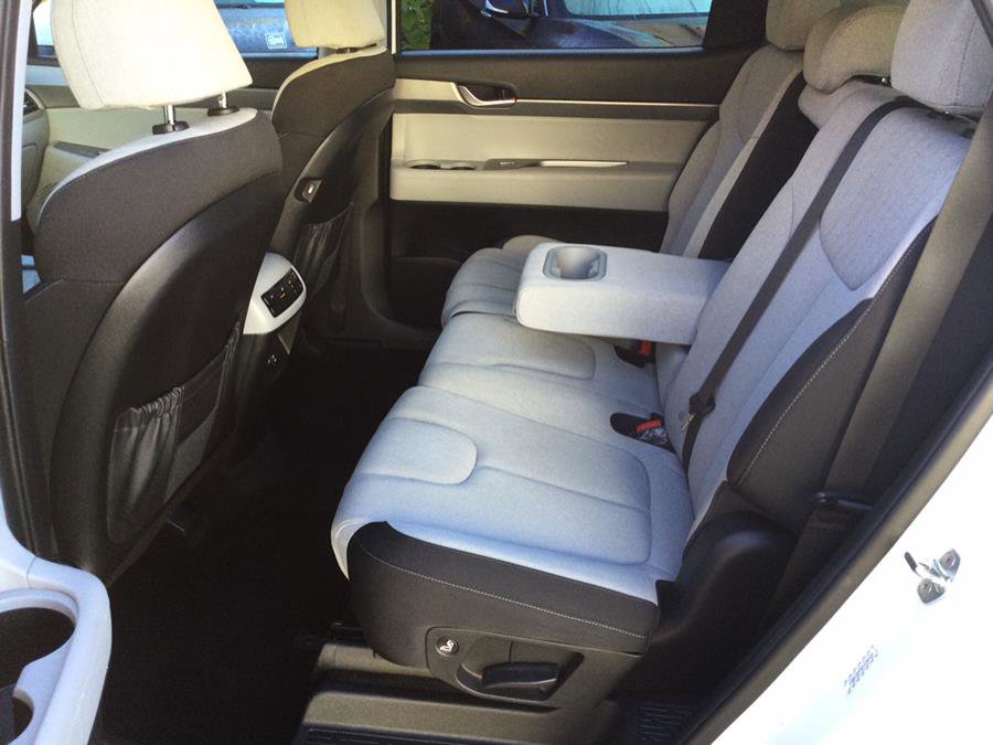 Used 2021 Hyundai Palisade SE image 16