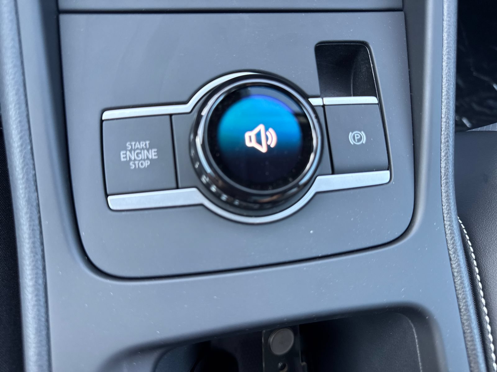 Certified 2026 Volkswagen Tiguan SE AWD/4WD image 45
