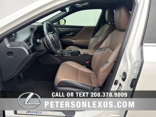 Used 2022 Lexus ES 300h w/ Accessory Package 2 image 21