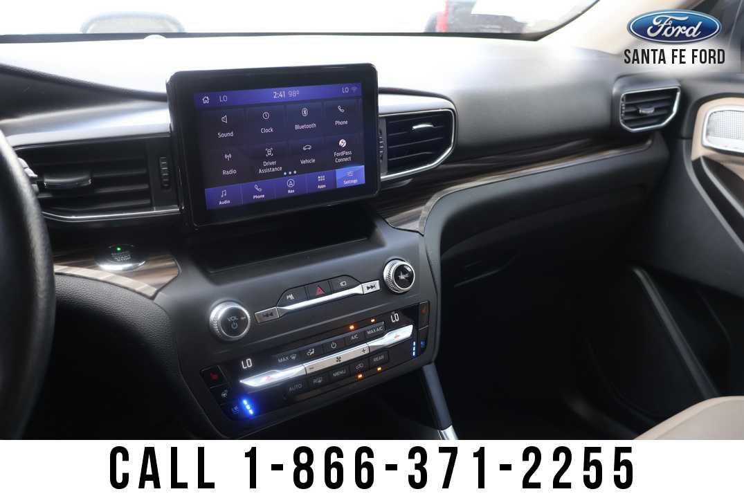 Used 2020 Ford Explorer Limited w/ Class III Trailer Tow Package RWD image 39
