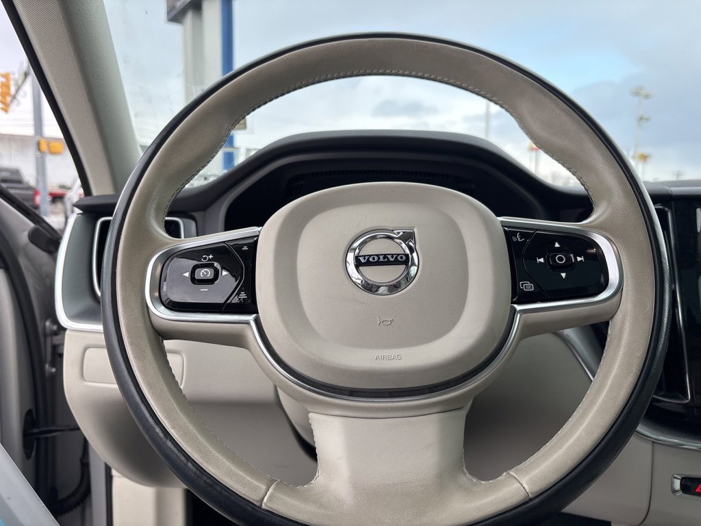 Certified 2023 Volvo XC60 B5 Core image 20