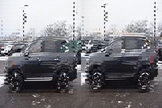 New 2025 Kia Telluride S image 7