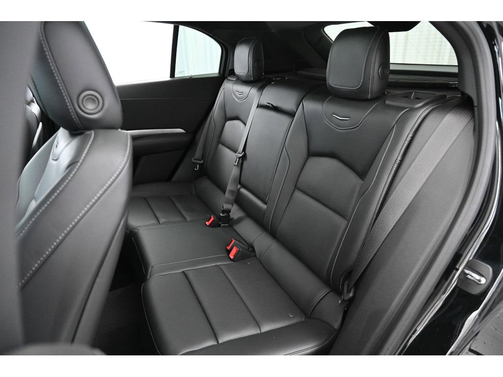 Used 2024 Cadillac XT4 Premium Luxury image 26