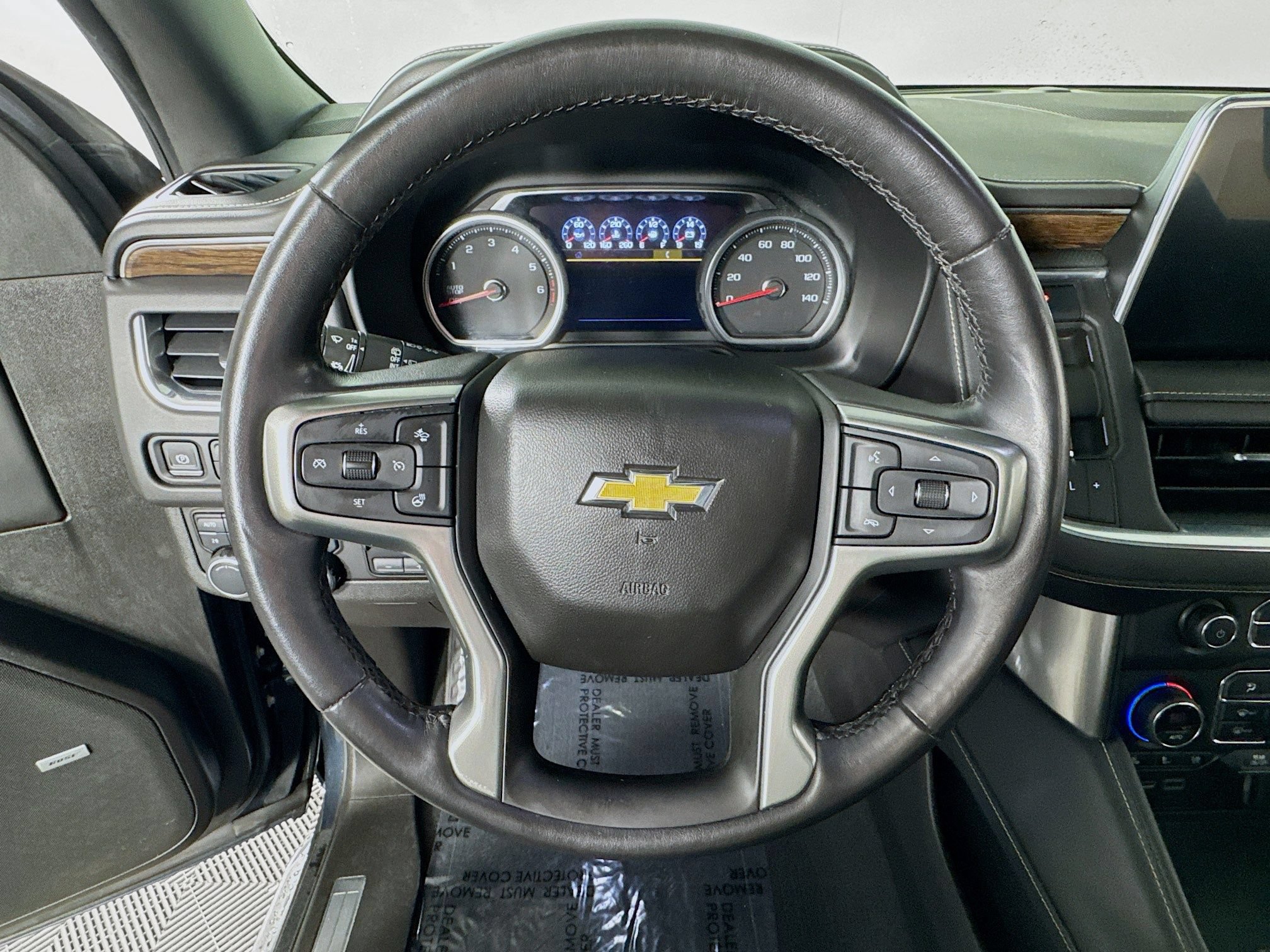 Used 2021 Chevrolet Tahoe Premier w/ Premium Package AWD/4WD image 13