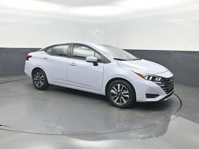 Used 2024 Nissan Versa SV FWD image 32