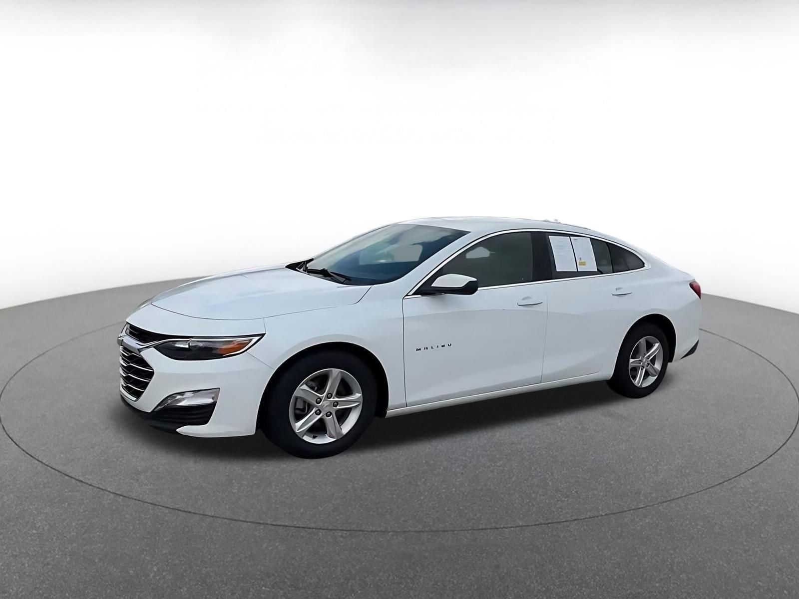 Used 2024 Chevrolet Malibu LT image 8