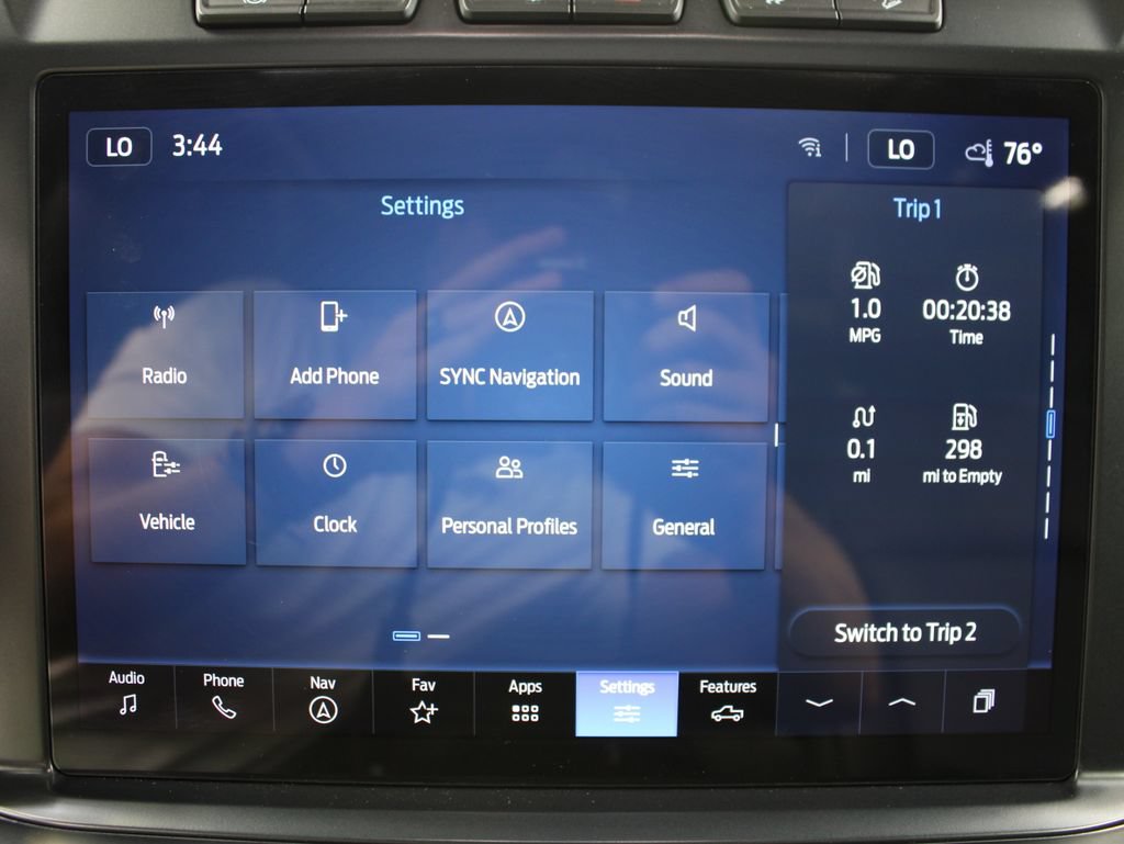 Used 2024 Ford F350 Lariat w/ Lariat Ultimate Package AWD/4WD image 35